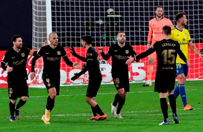  亚眠升班马表现惊艳客场爆冷擒强敌